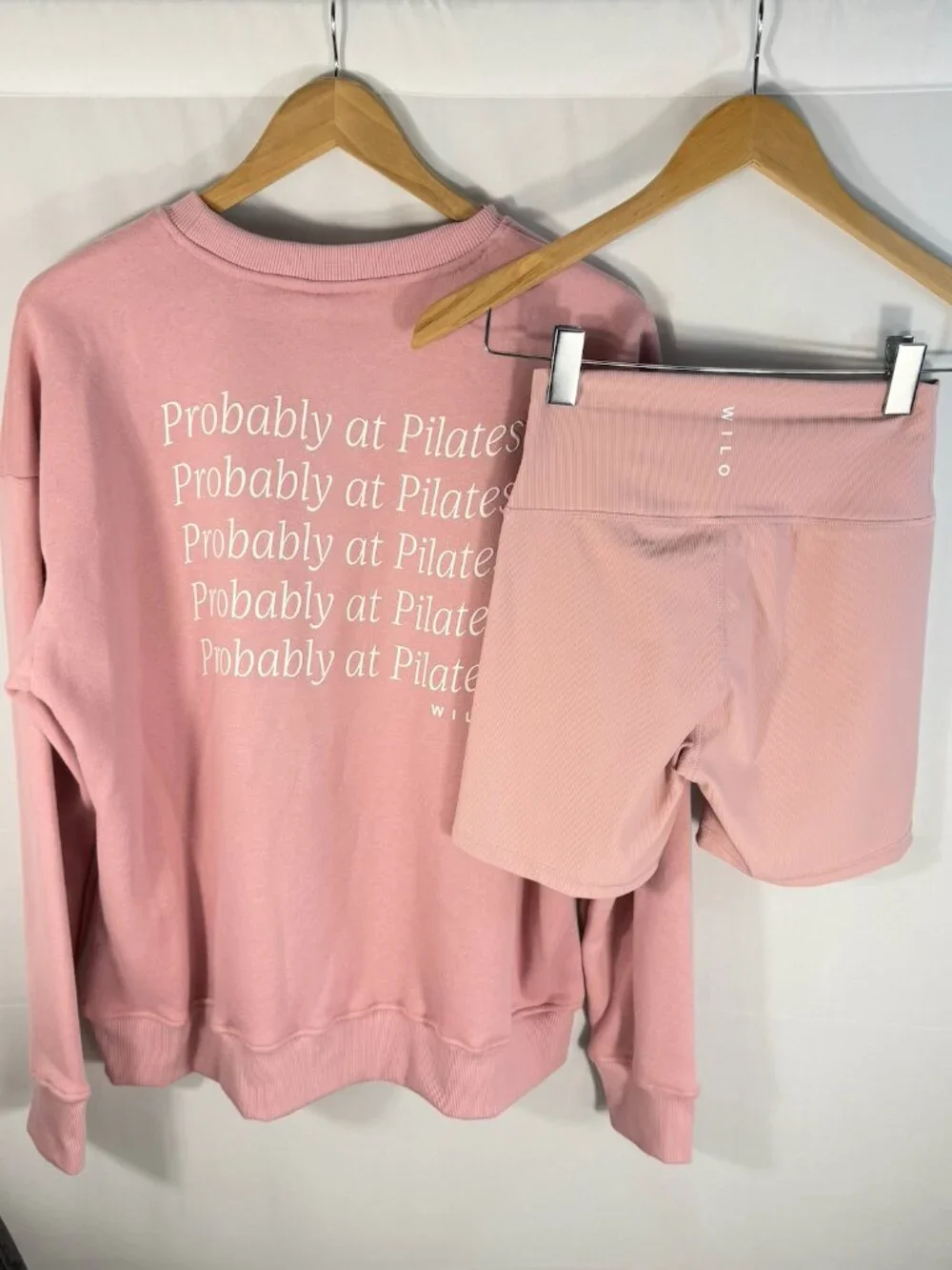 WILO THE LABEL Pilates Bow Crew & Shorts Blush ExtraSmall NWT 2-Piece Lounge Set